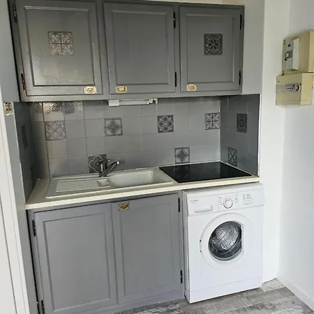 Maison Totalement Renovee A - 6 Couchages - Avec Parking - Pres De L'etant De Thau